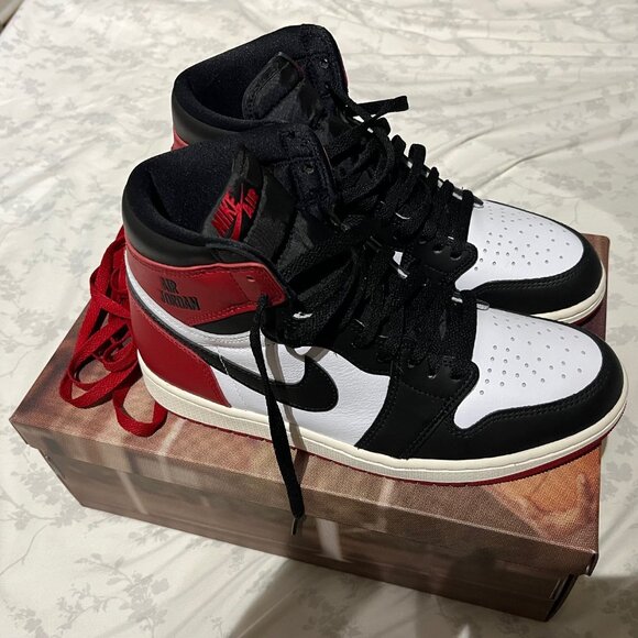 Jordan 1 Retro High OG - Black Toe Reimagined - Size 9 US - Picture 1 of 7